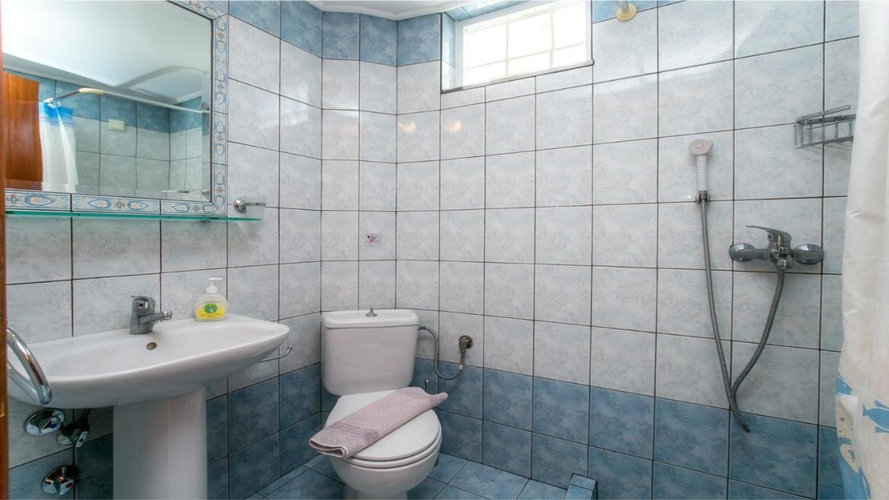 Amversa'S House Potos Bagian luar foto